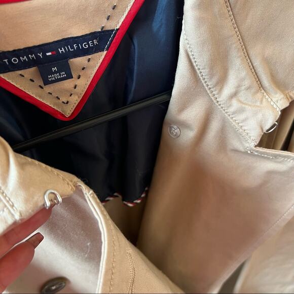 Tommy Hilfiger Women's khaki trench coat with Blue Red White Stripes Size M - Picture 6 of 8